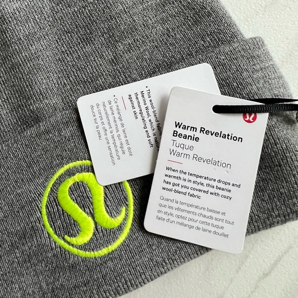 Lululemon Warm Revelation Beanie
Heathered Rhino Grey / Highlight Yellow - Picture 4 of 6